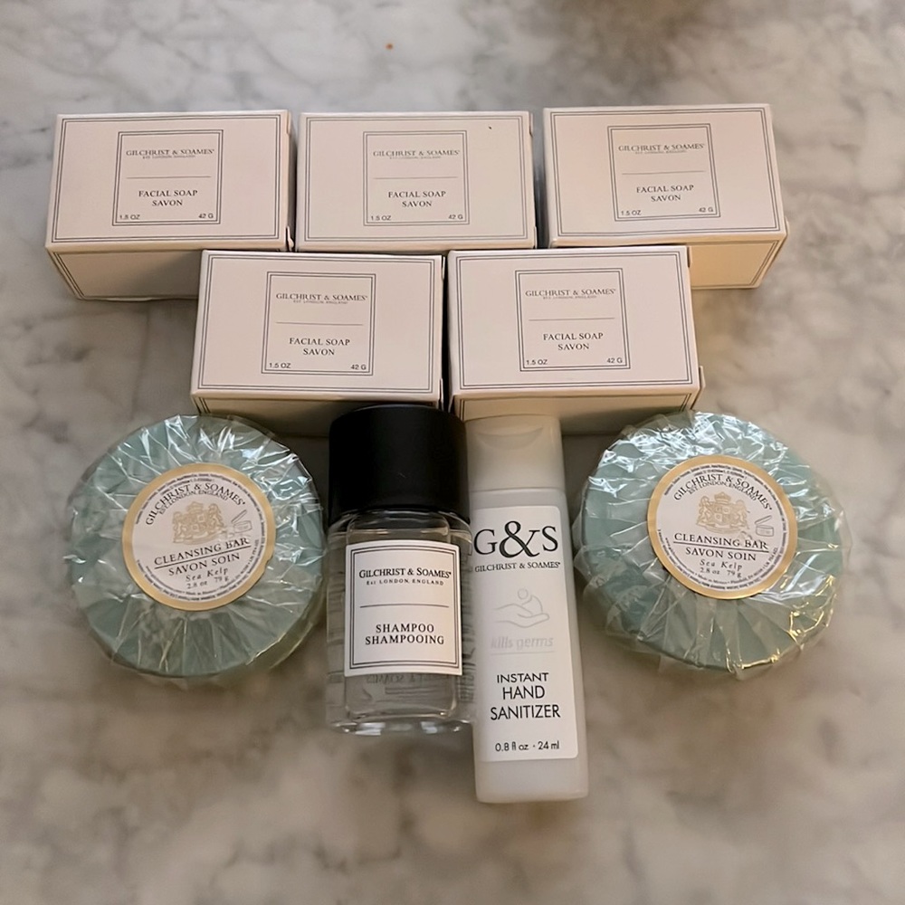 NEW Gilchrist & Soames 9 piece luxury Toiletry bath amenity soap set